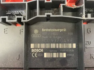 NEU Original Volkswagen Caddy Passat Bordnetzsteuergerät 3C0937049E - Bild 5
