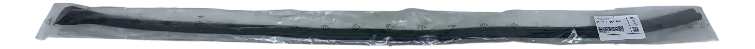 NEU Original BMW 5er G31 Türspaltdichtung Fugendichtung Vorne Rechts 51767341646 - Bild 1
