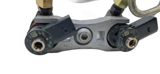 VW Audi Seat Skoda Injektor Einspritzdüse 04L130277AE 0445110471 nur 3341km - Bild 2