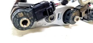 VW Audi Seat Skoda Injektor Einspritzdüse 04L130277AE 04L096054 nur 2312km - Bild 2