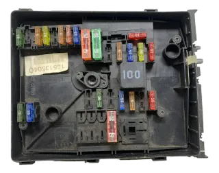 Original VW Golf 5 V Plus Sicherungskasten Zentralelektrik 1K0937125C - Bild 1