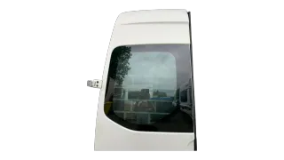 Original MB Sprinter W907 TGE Heckflügel Hochtür Links Komplett mit Scheibe - Bild 2