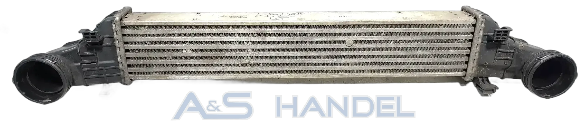 Original Mercedes W211 E Klasse Ladeluftkühler Vorne A2115001102 - Bild 1