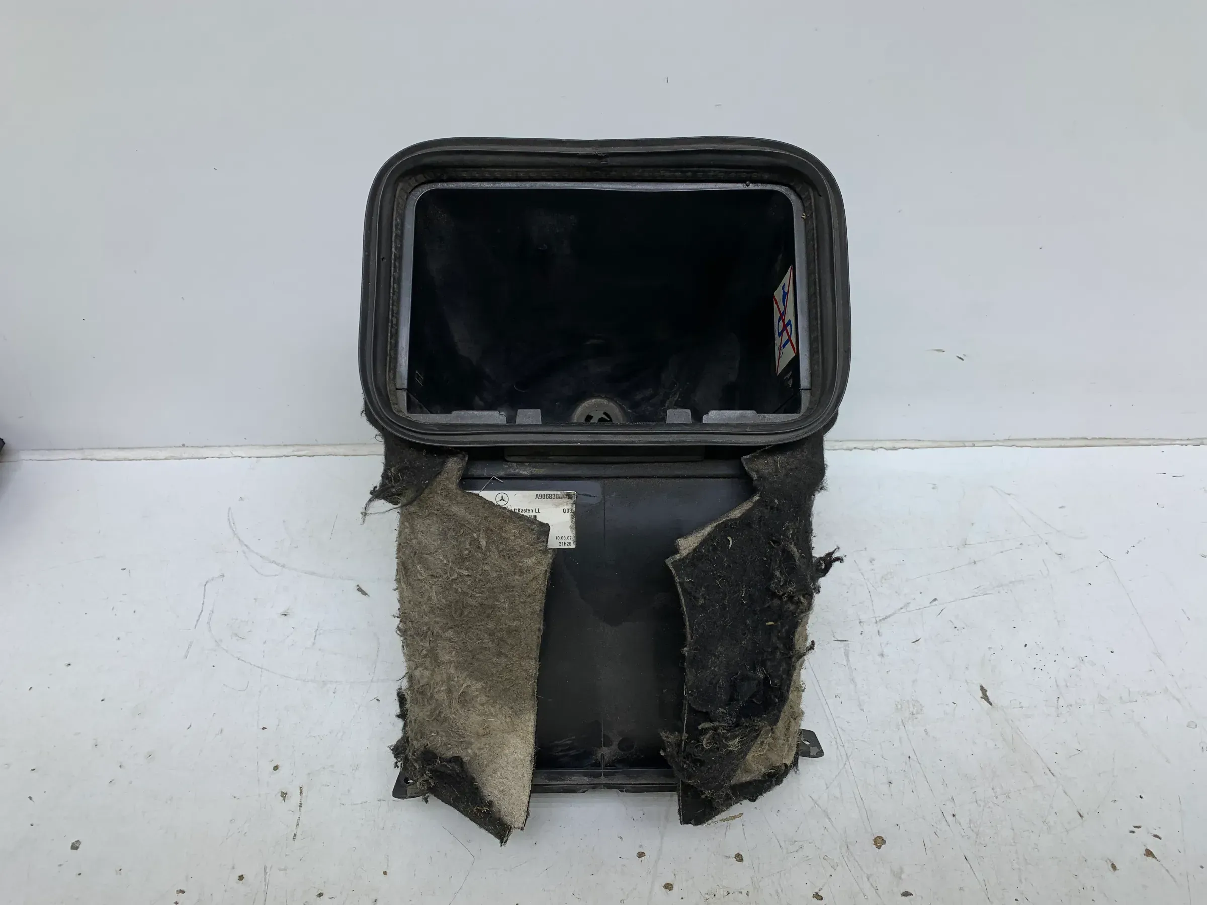 Original Mercedes Benz Sprinter W906 Luftfilterkasten Luftfilter A906830046 - Bild 1
