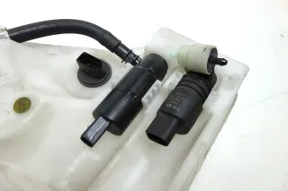Original VW TOUAREG 7P Behälter Waschwasserbehälter 7P0955453 - Bild 3